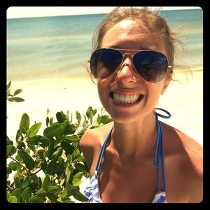 Meet your posher, MacKenzie!